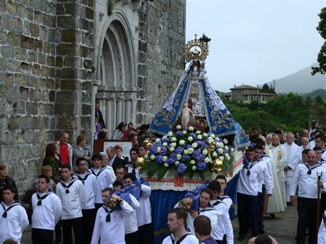 Local Culture & Traditions — Northern Spain Tour