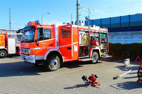 Feuerwehr Bad Vilbel Mercedes Benz Atego Tlf Am Beim Tag