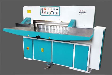 Paper Cutting Machine