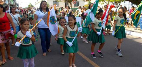 Desfile Cívico Das Escolas Municipais De 7 De Setembro Prefeitura