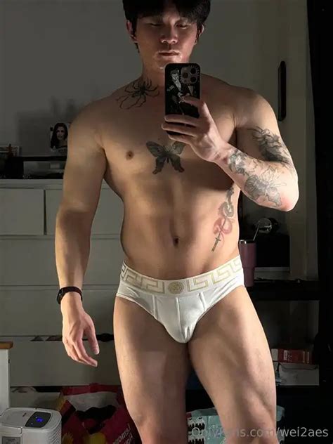 Trai Lạ Ở Nhà Vệ Sinh Phòng GYM Truyen SEX GAY