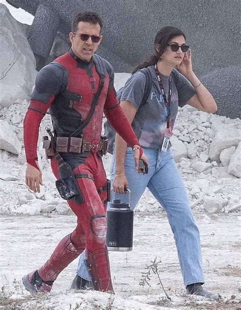 Deadpool 3 Revela Membro Amputado E Enorme Logo Da Fox Destruído Em