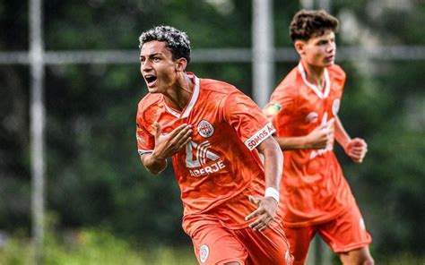 Copa ConectaFOOT dá pontapé inicial na temporada sub 15 e sub 17 Alta