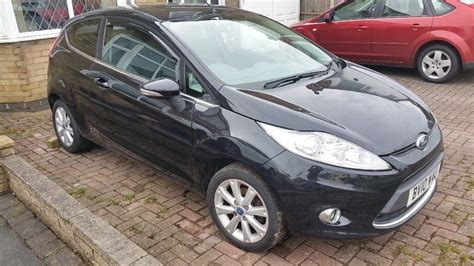 Ford Fiesta Zetec 125l In Panther Black 2010 2 Door Hatch In