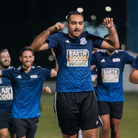 football pitches  dubai indoor outdoor football pitches