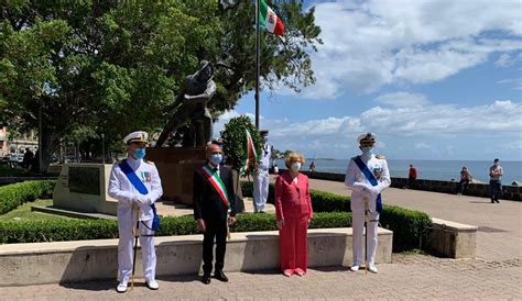 Festa Della Marina Cerimonia Davanti Al Monumento Di Luigi Rizzo