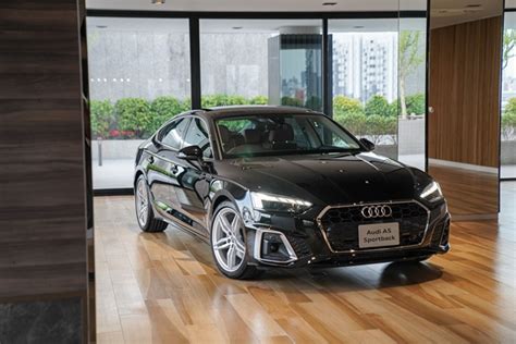 อาวดี้ Audi A5 Sportback 40 Tfsi S Line ปี 2020 ราคา 2 799 000 บาท