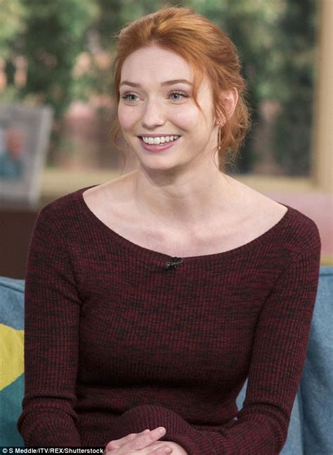 Poldarks Eleanor Tomlinson Spills All On Really Fun Sex Scenes With