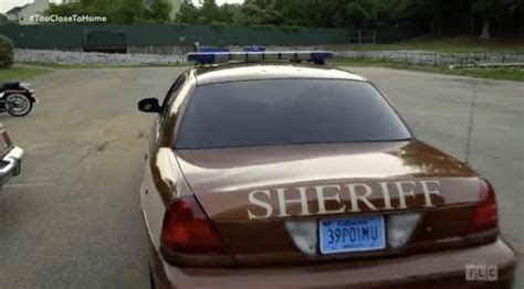 2005 Ford Crown Victoria Police Interceptor [p71] In Too