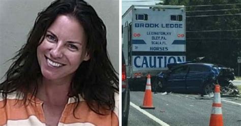 Woman Who Smiled For Mugshot After Dui Crash That Killed 60 Year Old Woman Cries As She Is