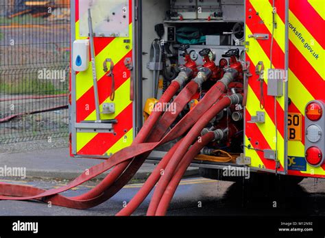 Firemans Hose Hi Res Stock Photography And Images Alamy