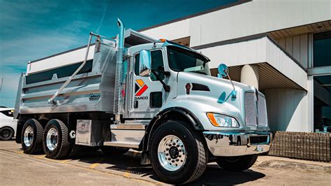 Dump Truck Kenworth T With Grainmaster Gravel Box Youtube