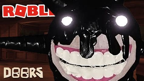 Doors Fugindo do Monstro da Escuridão Roblox 1 YouTube