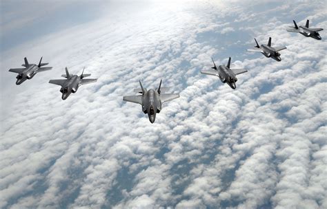 F 35a Formation Flight