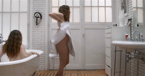 Pèle Mêle nude pics page