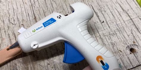 How To Use A Hot Glue Gun Easy Guide For Beginners Gluegunwiki