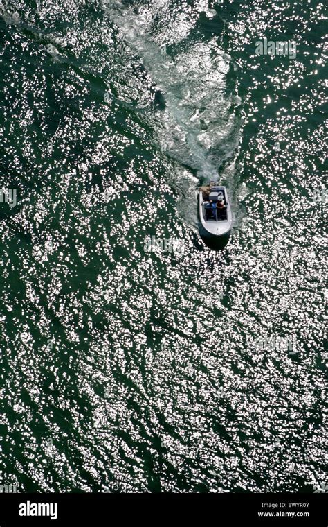 Luftaufnahme Bootsmotor Boot Von Oben Wasser Des Sees Bersicht