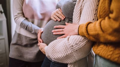 These Four Sisters Are All Expecting To Give Birth Within Months Of