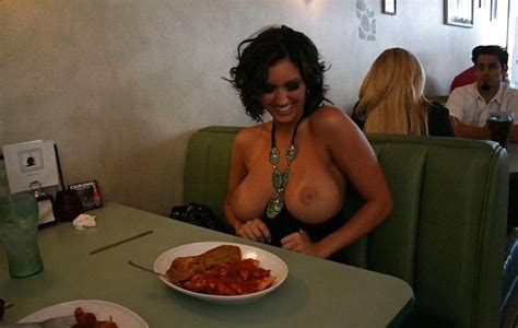 Public Hotties Vol F Amt Porn Pic