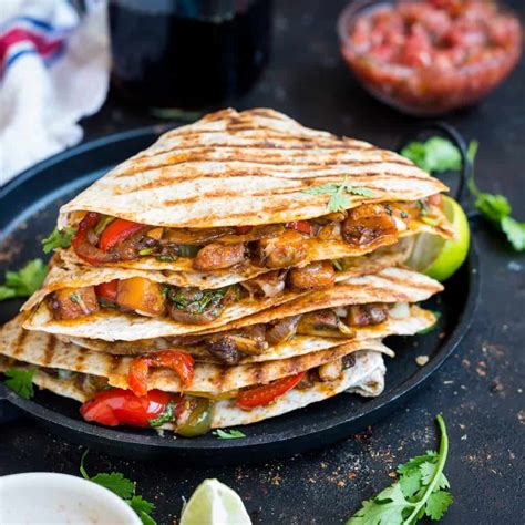 PUMPKIN MUSHROOM QUESADILLA Recipe | The Flavours of Kitchen