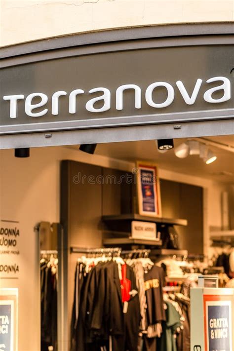 EDITORIAL, TERRANOVA editorial image. Image of clothing - 126884220