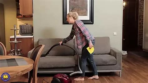 Oma Vera Lutscht Am Besten German Amateur Amateur Porn By Rosetti XHamster