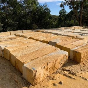 2M Sandstone Blocks for Retaining Walls - Maroota Sandstone