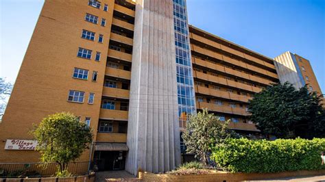 Bedroom Apartment Flat For Sale In Sunnyside Kotze Street