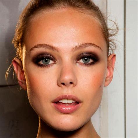 Comment Se Faire Un Smoky Eye Elle