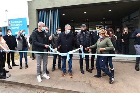 Schiaretti Inaugur El Centro De Encuentro Barrial De Mercantil La