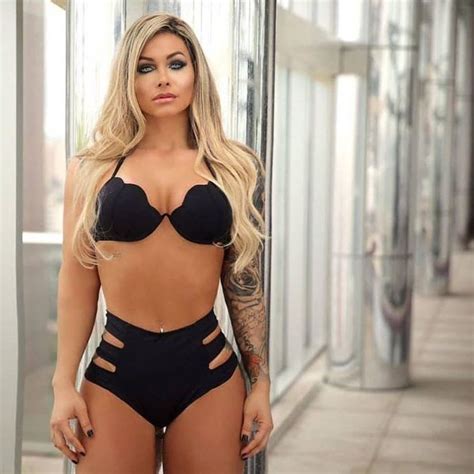 Hot Sexy Aline Faria Bikini Pics