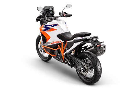 KTM 1290 Super Adventure R 2023 Apártate del camino Moto1Pro