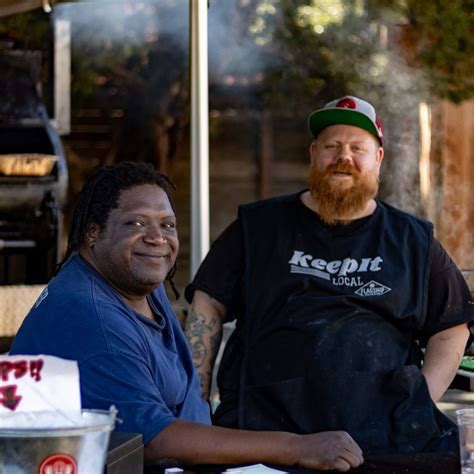 Sonoma County Bbq Flagship Taproom