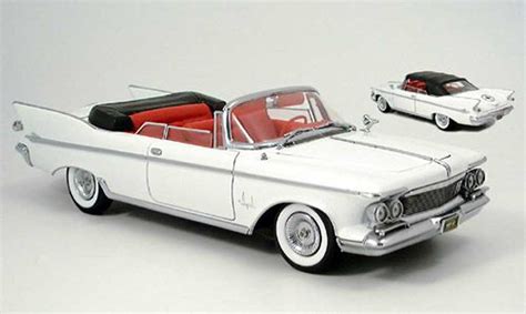 Miniature Chrysler Imperial 1 43 Neo 4 Door Hardtop Sedan Noire Blanche