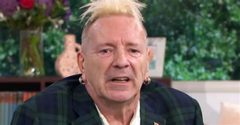 Sex Pistols John Lydon Calls Danny Boyle An A Hole During Chaotic