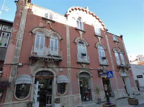 Viajar E Descobrir Centro Caldas Da Rainha Edif Cio Na Rua Do Dr