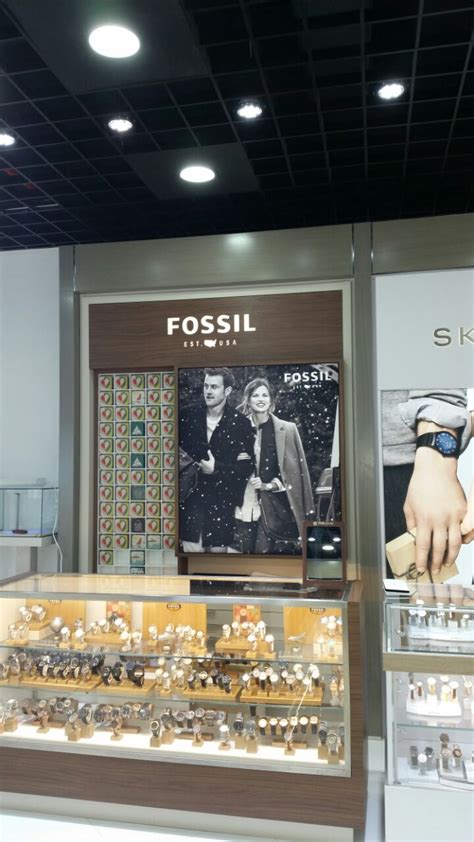 Fossil Group Jamaica Manufacture Design Of Store Fixtures By Artco