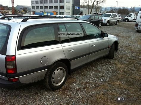 Opel Omega Caravan V Car Photo And Specs