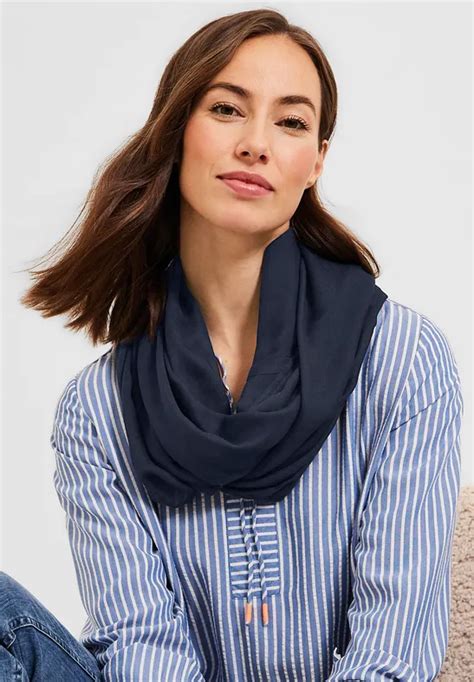 Cecil Basic Loop In Unifarbe F R Damen In Blau Cecil