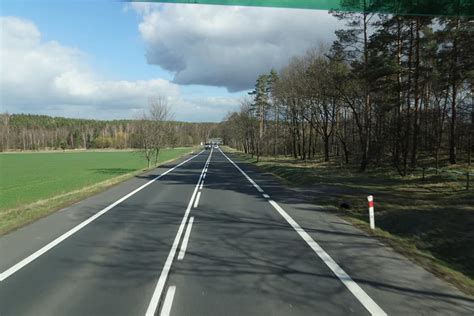 Unterwegs mit einem LKW voller Hilfsgüter in Ukraine Ic DHHN