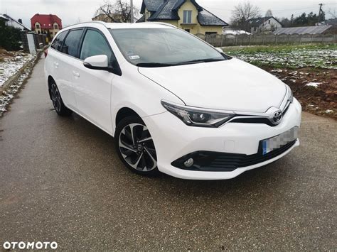 Używane Toyota Auris 49 900 PLN 153 000 km Otomoto