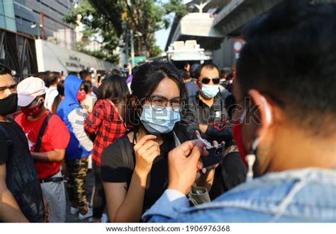 February Bangkokthailandnld Supporters Bangkok Protesting Outside