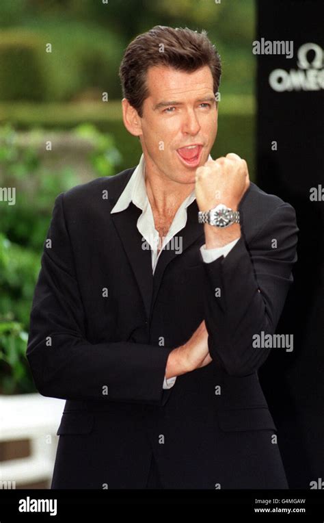 Pierce Brosnan Goldeneye 007