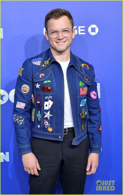 Is Taron Egerton Really Singing In Rocketman Photo Photos