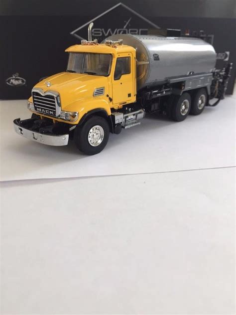 mack granite etnyre asphalt distributor truck sword diecast sw