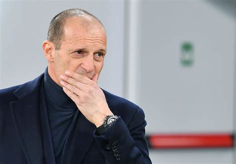 Juventus Allegri Torna Sulla Lite In Tv E Sul Corto Muso Battuta