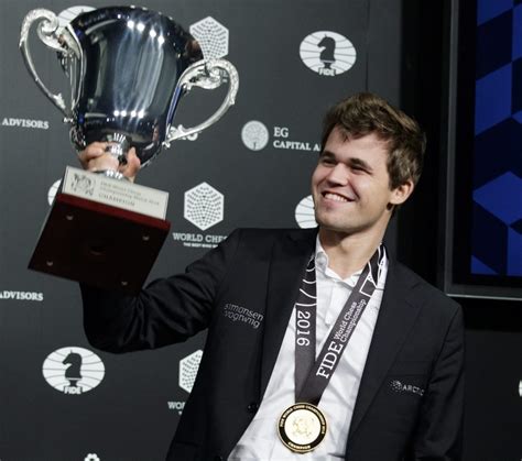 Magnus Carlsen Campe N Del Mundo De Ajedrez Clases De Ajedrez