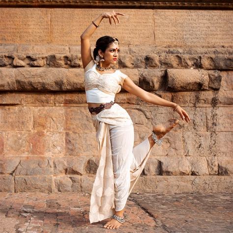 Classical Dancer Rukmini Vijayakumar on Sacred Spaces and Dance - Indic Today