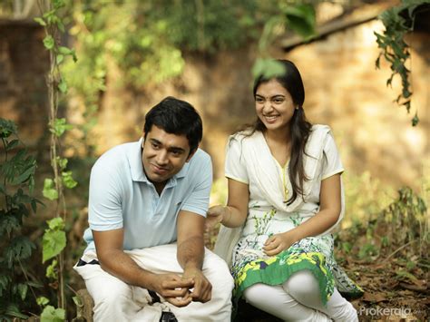 Nivin Pauly, Nazriya Nazim in movie Bangalore Days Wallpaper