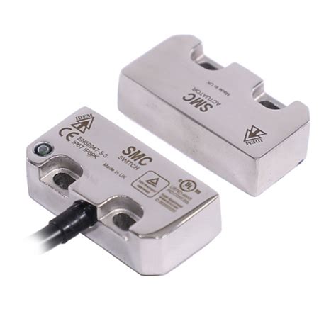 Smc F Coded Magnetic Non Contact Safety Interlock Switch